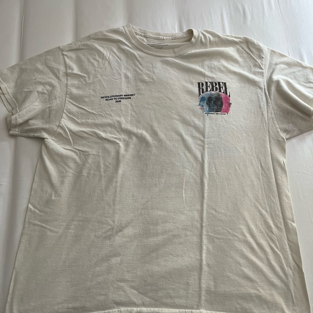 Fashion nova graphic tee
